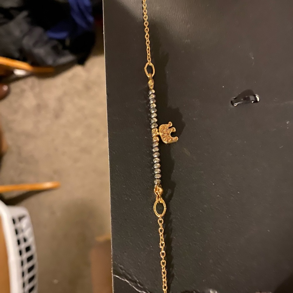 Elephant choker